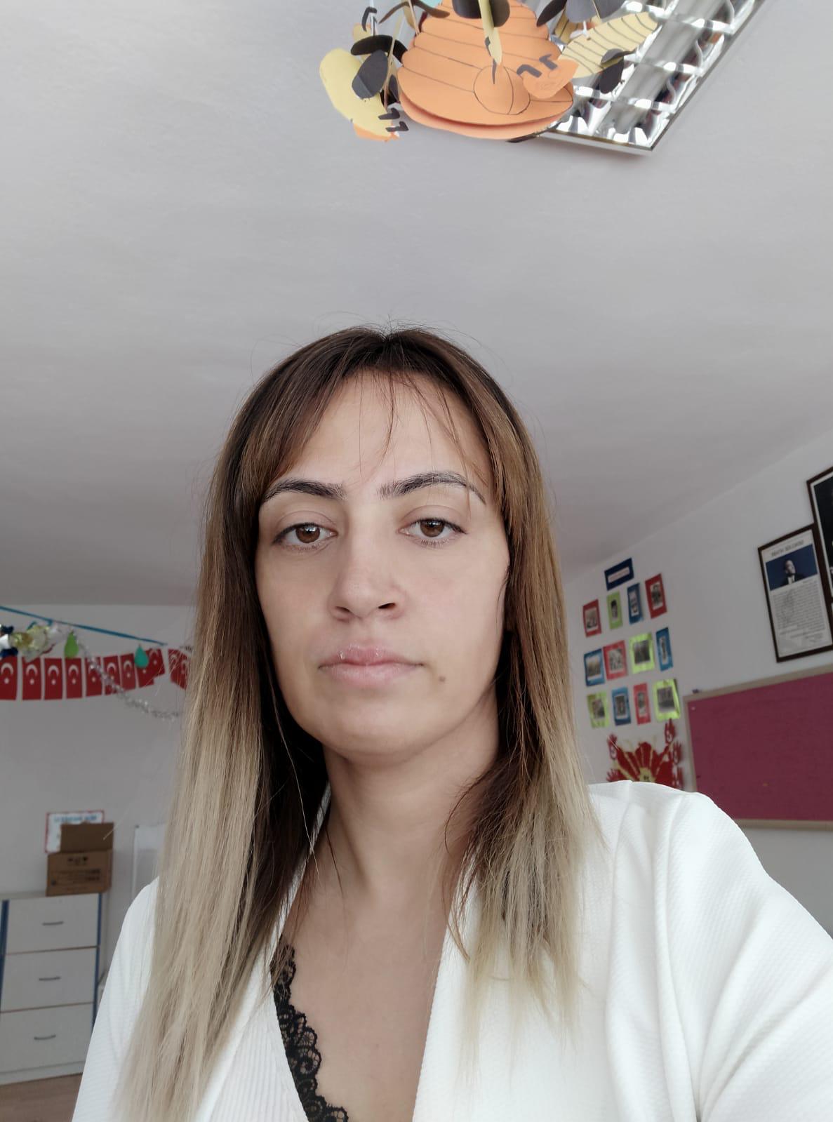 Öğretmen Şikayetçi Oldu