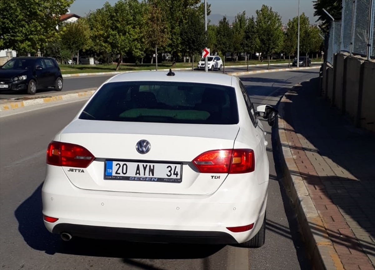 Otomobilin çarptığı yayanın durumu kritik