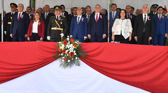 DENİZLİ'DE 29 EKİM COŞKUSU BÖYLE YAŞANDI