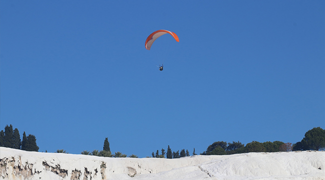 PAMUKKALE ADRENALİN TUTKUNLARINI DA CEZBEDİYOR
