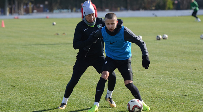 DENİZLİSPOR GAZİANTEP'E BİLENİYOR