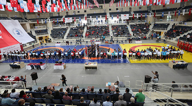 PAÜ SBF BİLİM VE SPORDA ÖNCÜ
