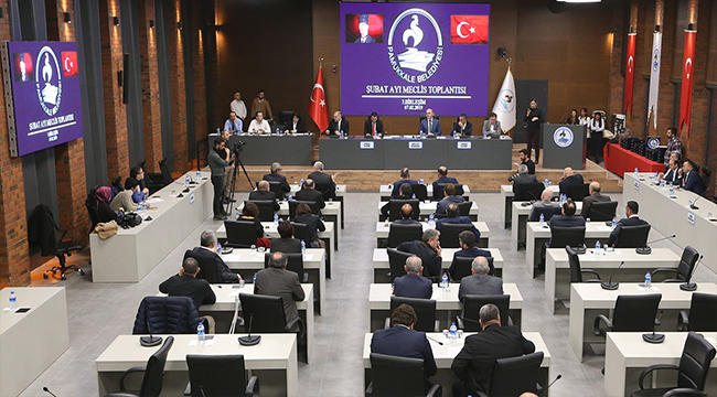 GÜRLESİN, 5 YILLIK DÖNEMİNİ DEĞERLENDİRDİ