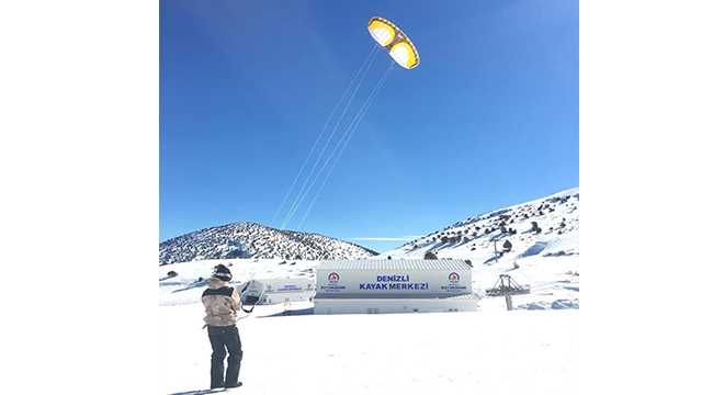 BÜYÜKŞEHİR SNOWKİTE DÜNYA KUPASI’NDA