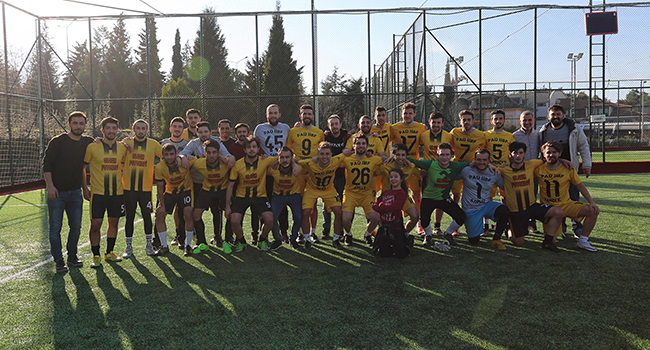 ÖĞRENCİ FUTBOL TURNUVASI’NIN ŞAMPİYONU İİBF TAKIMI OLDU