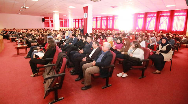 PAÜ ACIPAYAM MYO 18 MART ÇANAKKALE ŞEHİTLERİNİ ANDI