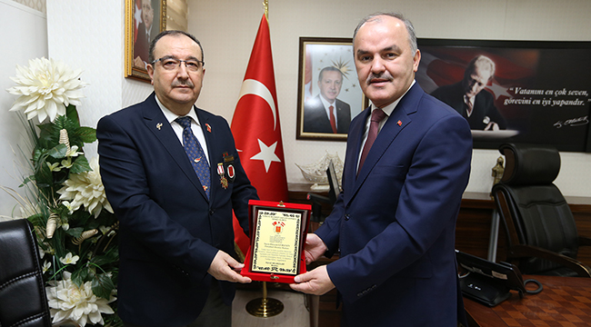 GAZİLERDEN, BAŞKAN GÜRLESİN’E TEŞEKKÜR ZİYARETİ