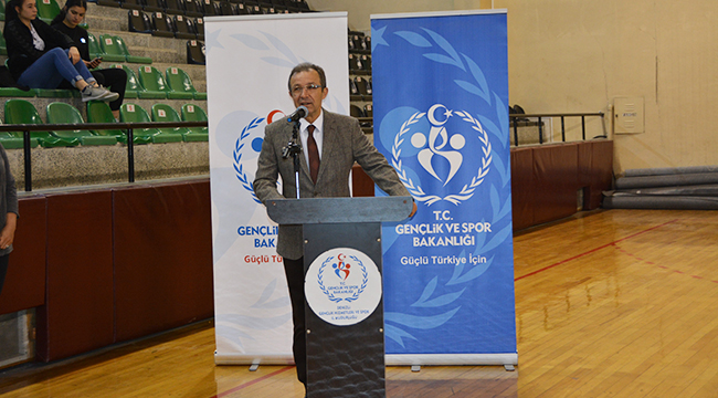 HENTBOLDA YARI FİNAL HEYECANI BAŞLADI