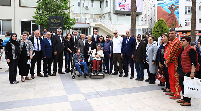 Farkındalık İçin Yürüdüler