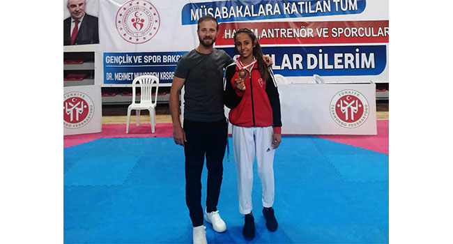 Büyükşehir Taekwondo da Bir Türkiye 3'üncüsü Daha