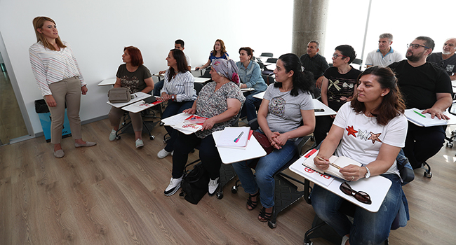 Merkezefendi ‘de Yabancı Dil Kursları Başladı