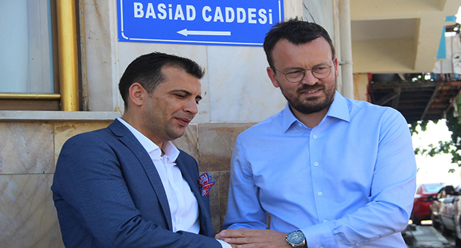İlçenin Önemli Değerinin İsmi Caddeye Verildi