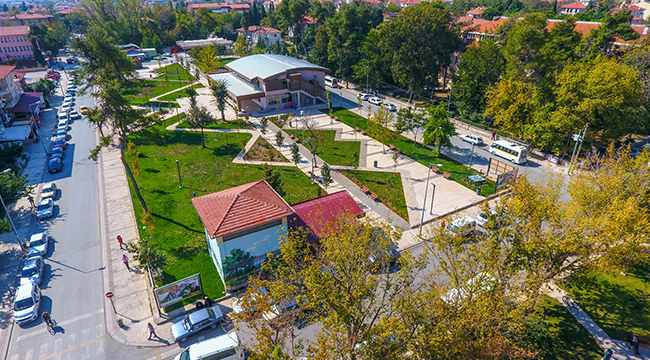 ÇİVRİL MEYDANINA KAVUŞTU