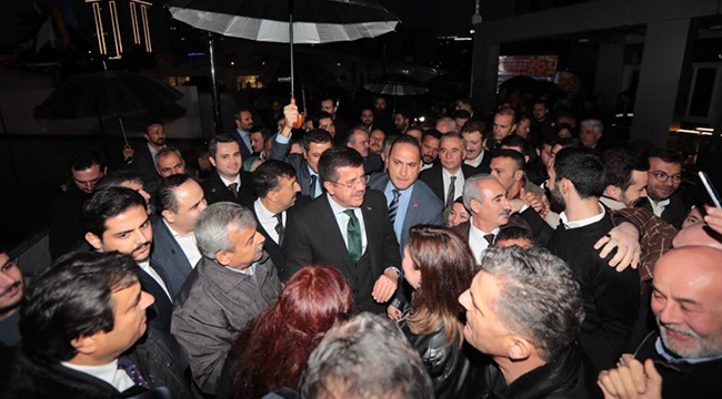 ZEYBEKCİ İZMİR’DE PARTİLİLERLE BULUŞTU