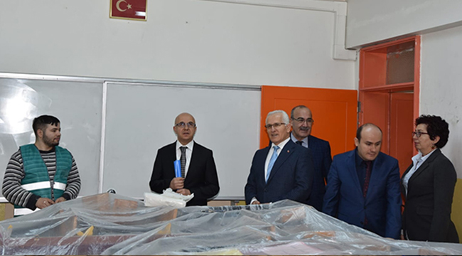 HÜKÜMLÜLERDEN OKULLARA YARIYIL BAKIMI