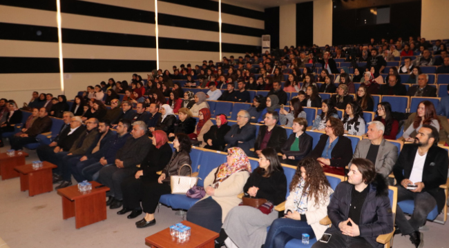 ÖZAY GÖNLÜM HATIRALARLA ANILDI
