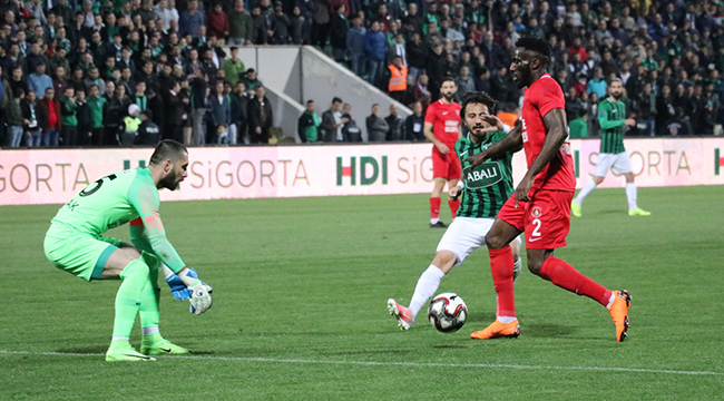 ZİRVEDE AMANSIZ TAKİP