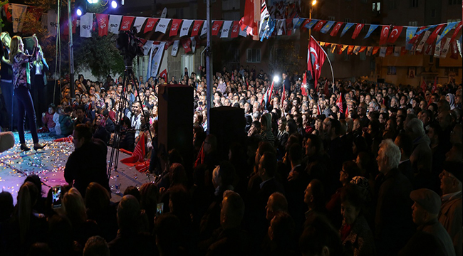 YÜZLERCE MERKEZEFENDİLİ MİTİNGE AKIN ETTİ