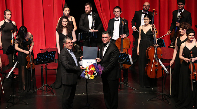 PAÜ Gençlik Oda Orkestrası İzleyiciden Tam Not Aldı
