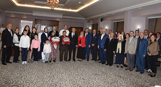 Hayırsever Mehmet Ali Uyanık ve Ailesine Vefa Gecesi