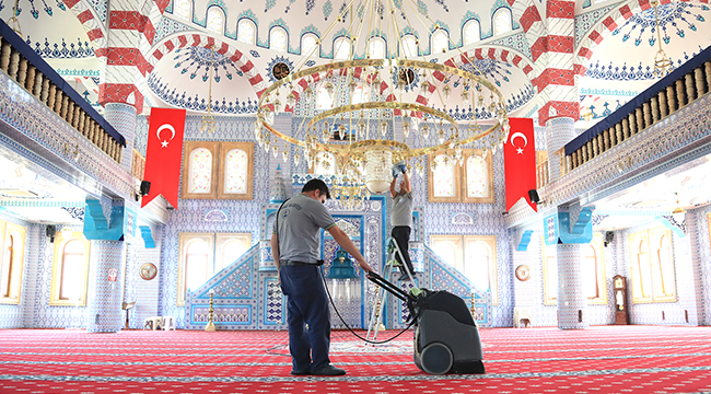 Pamukkale’de Camiler Bayrama Hazır