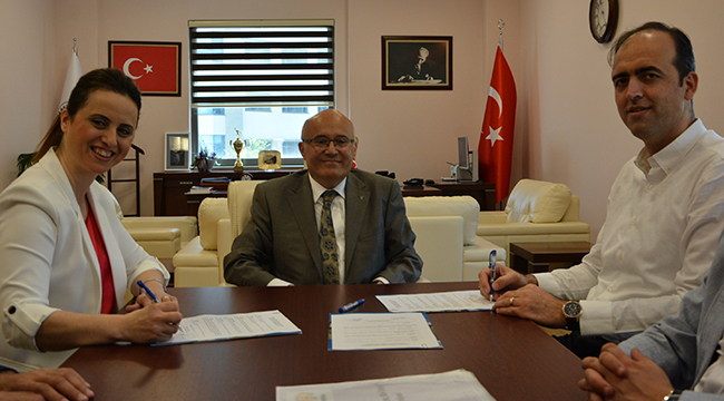 “Bir Kumbara, Bin Umut Projesi’ ile Umut Dağıttılar