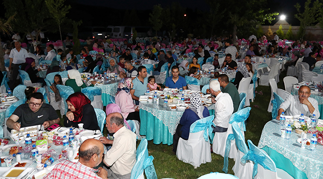 Doğan Bozburunlularla iftar yaptı