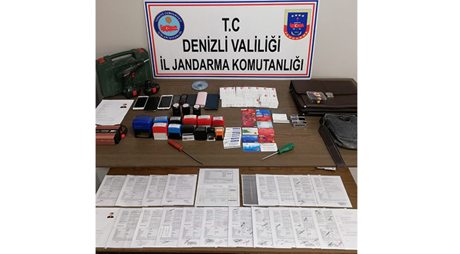17 Kişiyi Dolandıran Çete Çökertildi