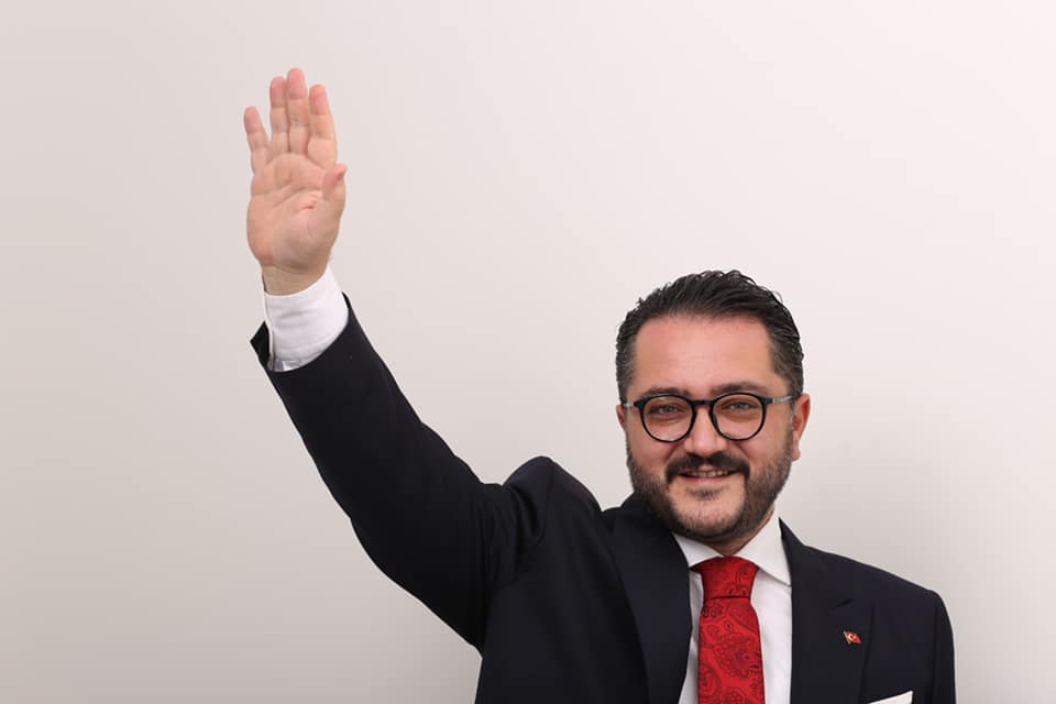 MHP Pamukkale'de Değişime Gitti