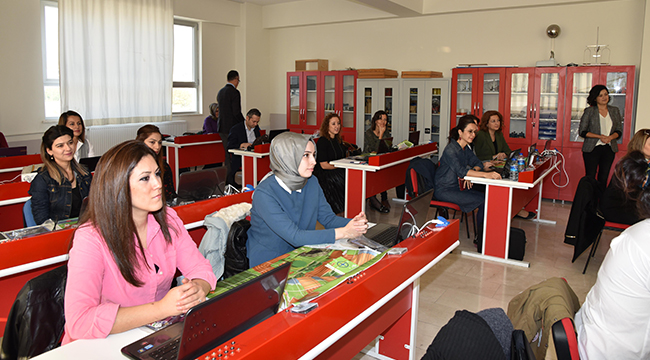 21. YÜZYILI KODLUYORUZ EĞİTİMLERİ BAŞLADI