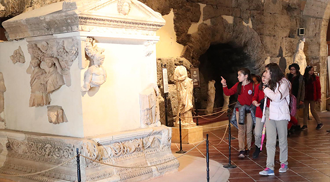 PAMUKKALE TARİHİNİ YERİNDE ÖĞRENECEKLER