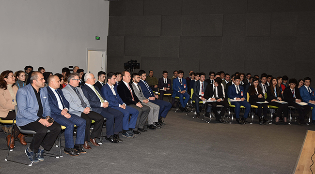 DENİZLİ TÜRKİYE ÖĞRENCİ MECLİSİ BAŞKANLARI TOPLANTISINA EV SAHİPLİĞİ YAPTI