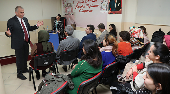 HAMİLELİK OKULUNDA 13'ÜNCÜ DÖNEM BAŞLADI