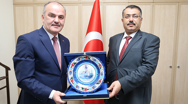BAŞKAN GÜRLESİN’DEN KENT PROTOKOLÜNE VEDA ZİYARETİ