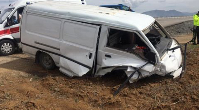 ACIPAYAM'DA KORKUTAN KAZA:1 YARALI