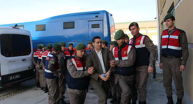 ALBAY AKMAN SÖZLERİNİ İNKAR ETTİ