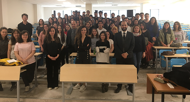 Metale Tasarım Gözüyle Bakış