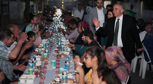 Denizli Mahalle İftarlarında Buluşuyor