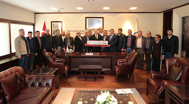 ACIPAYAMLI ÜRETİCİLERDEN BAŞKAN ZOLAN'A ZİYARET
