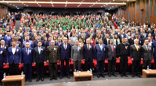 DENiZLi MiLLi ŞAiR’İ ANDI