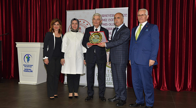 EĞİTiM AŞIĞI ÖZKARDEŞ AİLESİ’NİN GURUR GECESİ