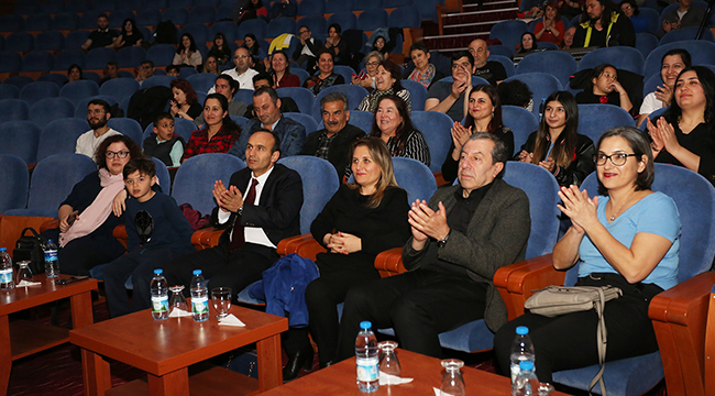 PAÜ’DEN OTİZM FARKINDALIK KONSERİ