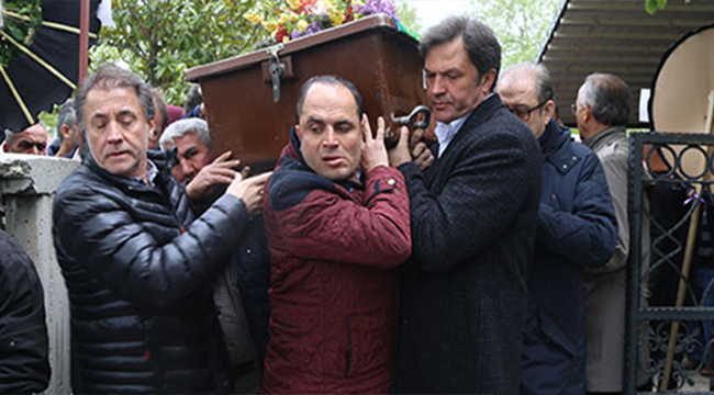 SEVİLEN İŞADAMI TOPRAĞA VERİLDİ
