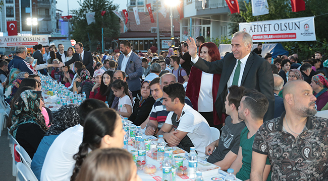 Gönül Sofrası Bu Kez Zeytinköy’e Kuruldu