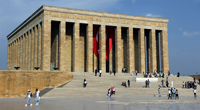 Başkan Doğan Gençlerle Anıtkabir'e Gidiyor
