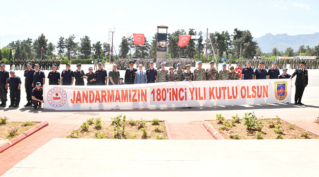 Engelli Bireyler Yemin Ederek Asker Oldu