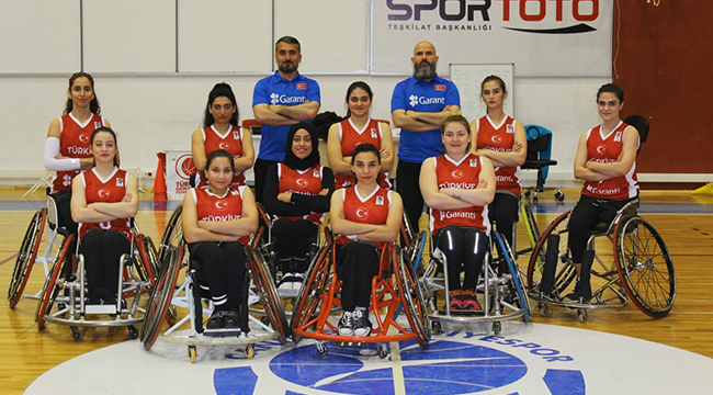 Pamukkale Belediyespor 2 Sporcusuna Milli Görev