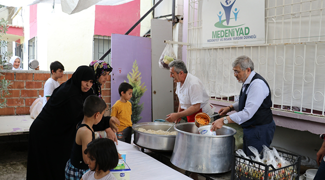 MEDENİYAD'dan İhtiyaç Sahibi Ailelere İftar