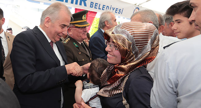 Denizli Protokolü Vatandaşlarla Bayramlaştı