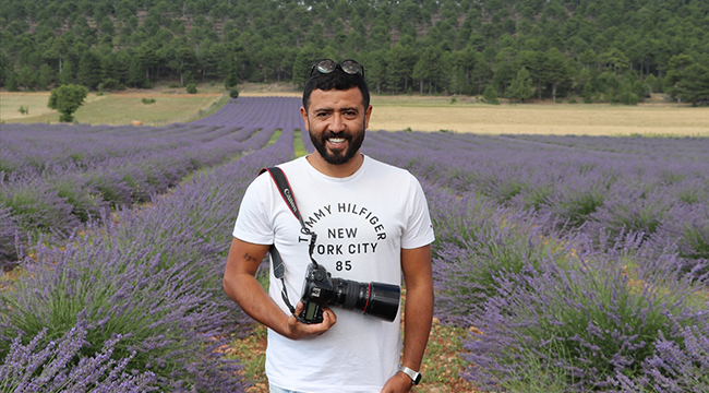 Lavanta Tarlasını Turizm Merkezi Oldu